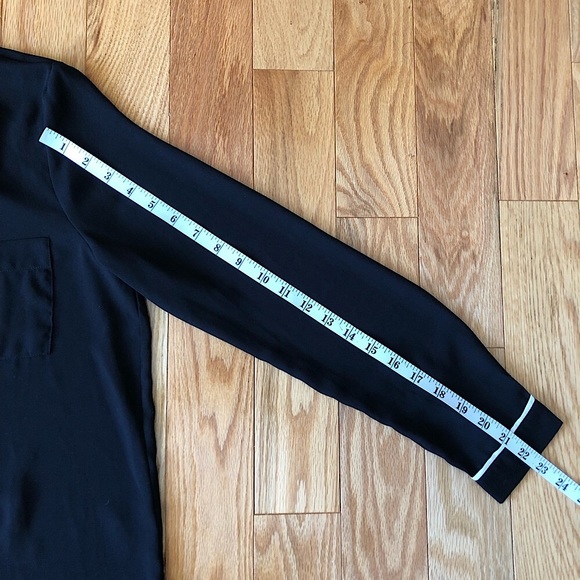 NWOT Monteau White Accent Long Sleeve Button Up - Picture 13 of 15